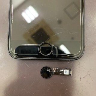 iPhone８｜ホームボタン交換修理｜iPhone修理小城市