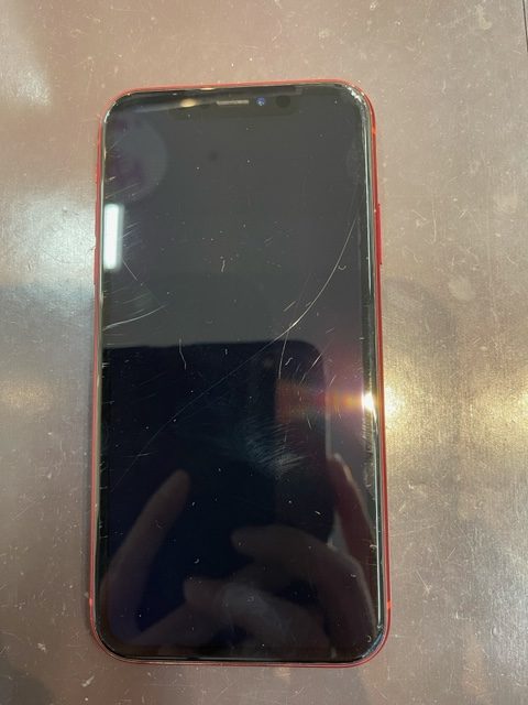 【iPhoneXR】画面に傷が入りました。≪江北町よりご来店≫
