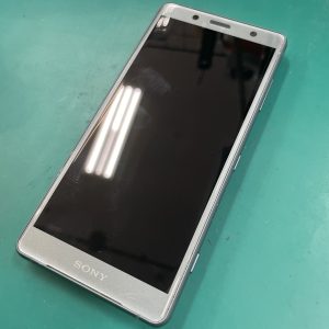 Xperia　XperiaXZ2compact　バッテリー交換修理　佐賀