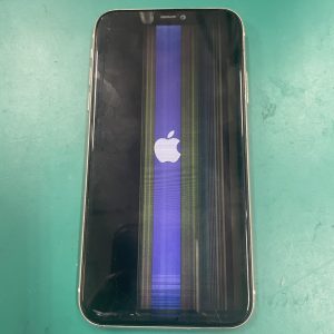 iPhone修理　iPhone11　画面交換修理　佐賀