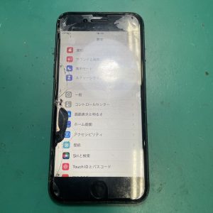 iPhone８　画面交換修理