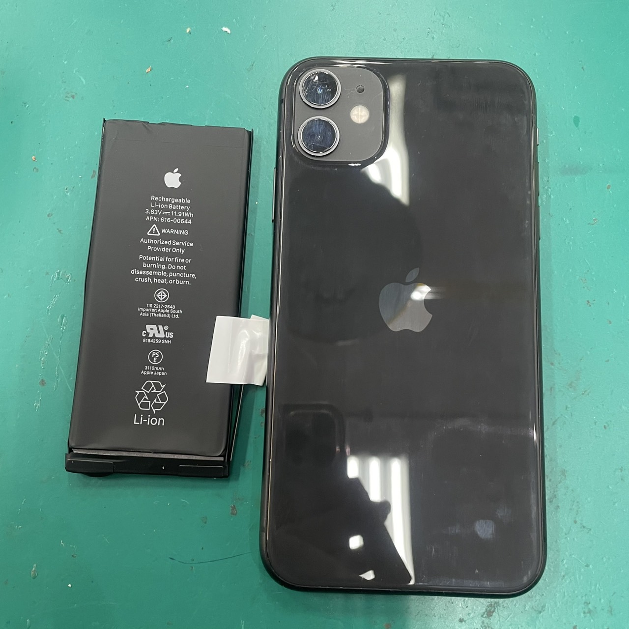 iPhone11　バッテリー交換修理は即日対応！【武雄市よりご来店】