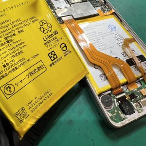 AQUOS Sense7　バッテリー交換
