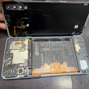 HUAWEI SIMカード取り出し